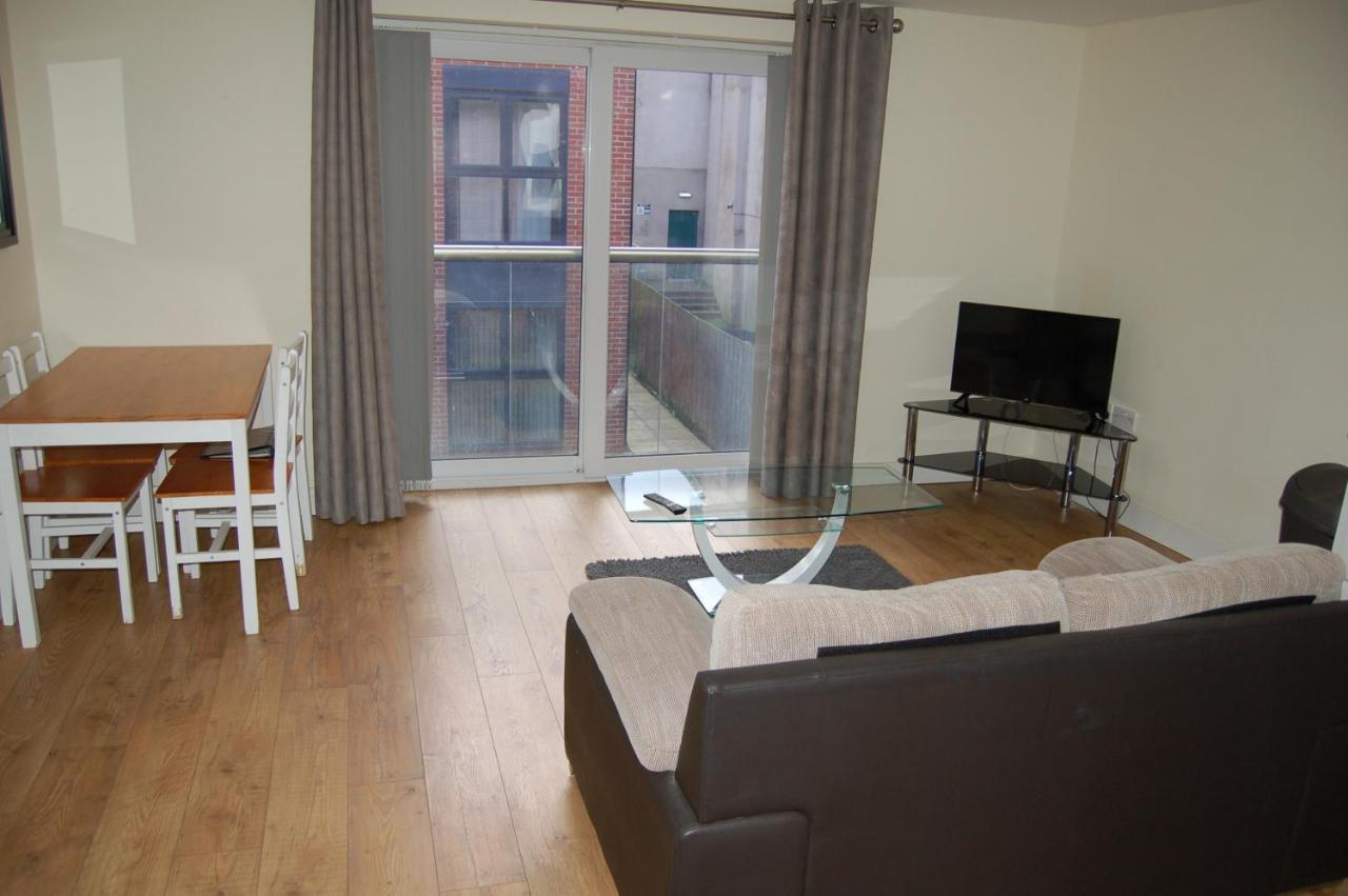 Apartament Saracens Courtyard By Swa Cheltenham Zewnętrze zdjęcie