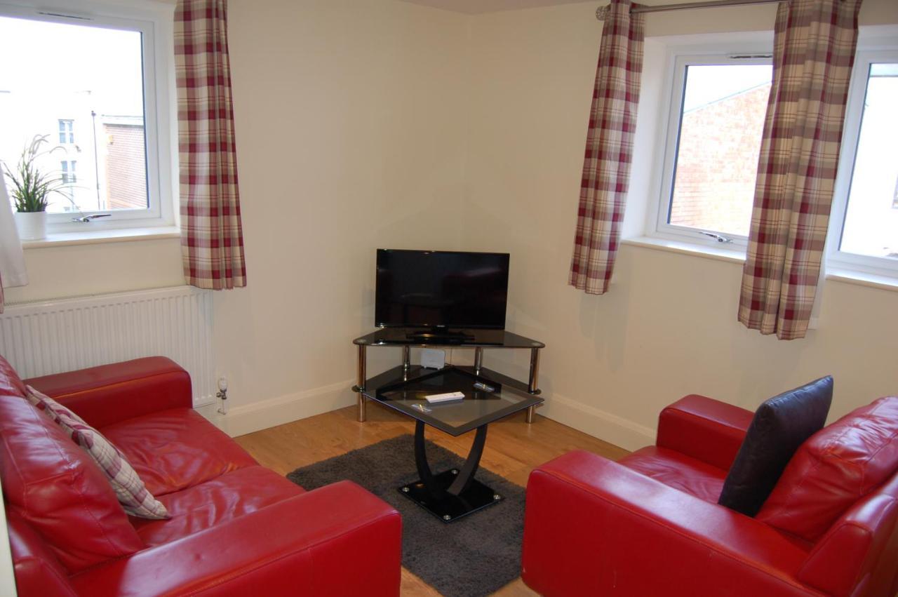 Apartament Saracens Courtyard By Swa Cheltenham Zewnętrze zdjęcie